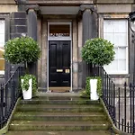 Joivy Modern Studio In Edinburgh West End